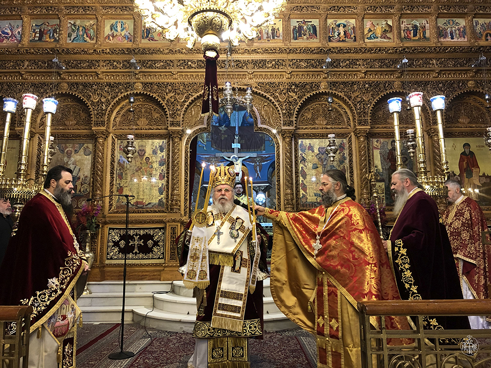 ΠΡΩΤΟΧΡΟΝΙΑ ΣΤΟΝ ΜΗΤΡΟΠΟΛΙΤΙΚΟ ΙΕΡΟ ΝΑΟ ΑΓΙΟΥ ΝΙΚΟΛΑΟΥ ΚΑΙΣΑΡΙΑΝΗΣ