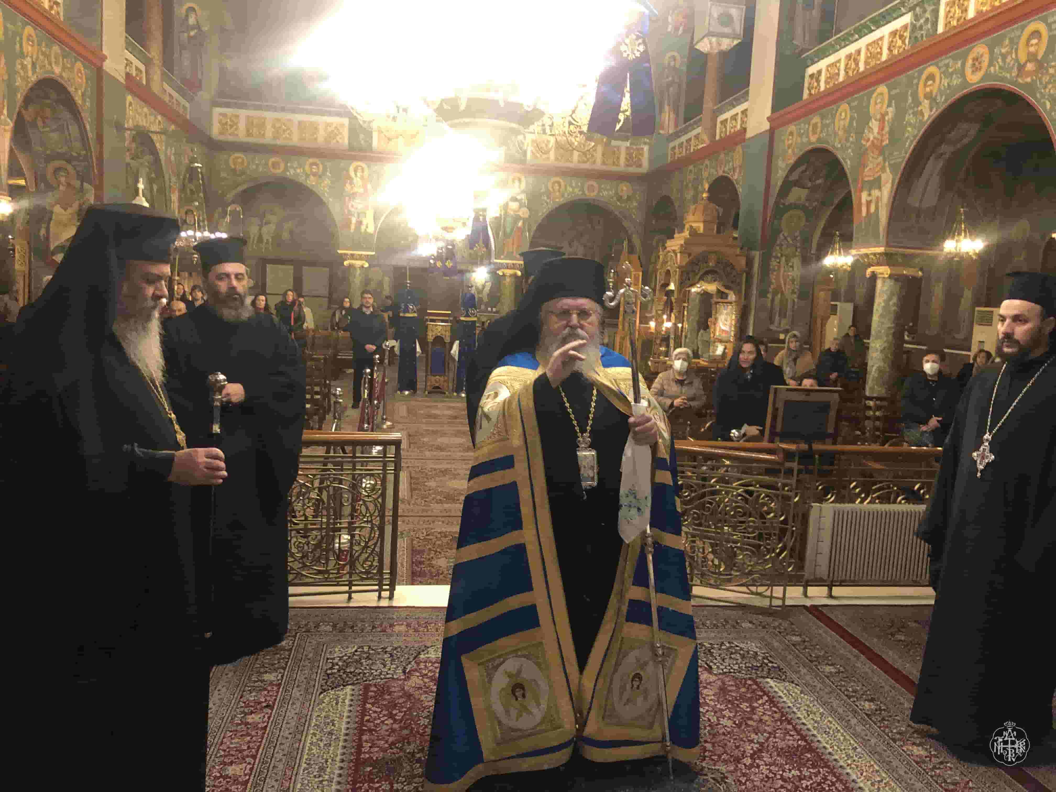 ΑΡΧΙΕΡΑΤΙΚΟΣ  ΕΣΠΕΡΙΝΟΣ ΓΙΑ ΤΗΝ ΕΟΡΤΗ ΤΩΝ ΘΕΟΦΑΝΕΙΩΝ ΣΤΟΝ ΜΗΤΡΟΠΟΛΙΤΙΚΟ ΙΕΡΟ ΝΑΟ ΑΓΙΟΥ ΝΙΚΟΛΑΟΥ ΚΑΙΣΑΡΙΑΝΗΣ