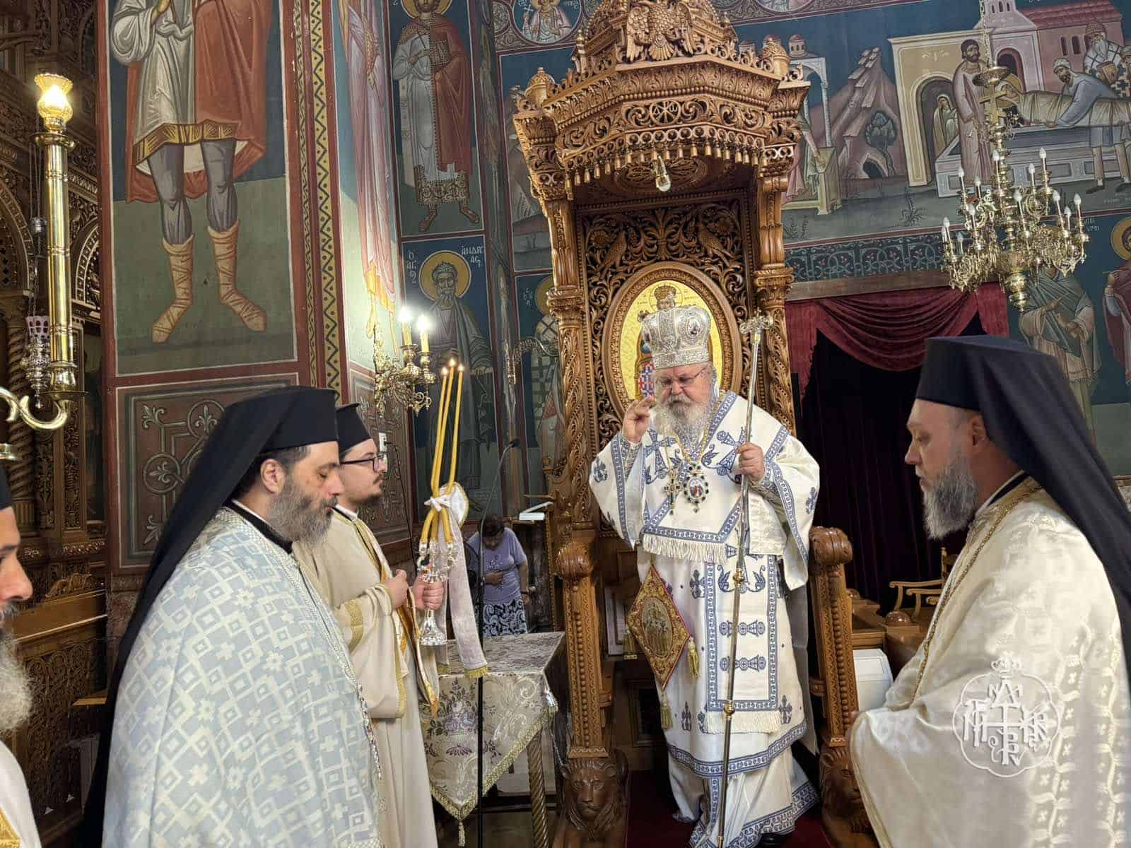 Ο ΣΕΒΑΣΜΙΩΤΑΤΟΣ ΠΟΙΜΕΝΑΡΧΗΣ ΓΙΑ ΤΗΝ ΔΕΣΠΟΤΙΚΗ ΕΟΡΤΗ ΤΗΣ ΑΝΑΛΗΨΕΩΣ ΤΟΥ ΚΥΡΙΟΥ , ΣΤΟΝ ΙΕΡΟ ΝΑΟ ΑΓΙΟΥ ΔΗΜΗΤΡΙΟΥ ΝΕΑΣ ΕΛΒΕΤΙΑΣ ΒΥΡΩΝΟΣ 