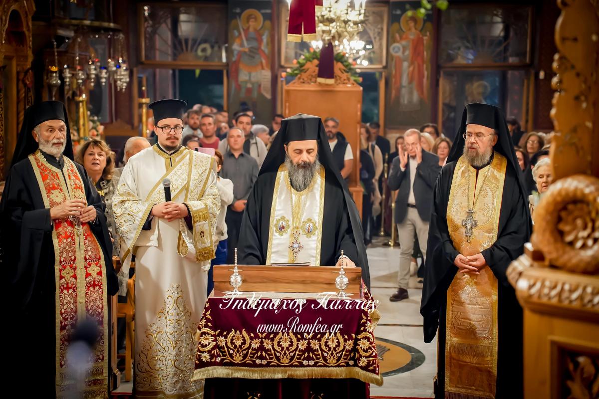 litaneia-byronas-12754881794238o